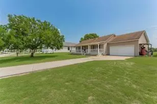 1500 Jay Terrace, Labelle, FL 33935 - Photo 20
