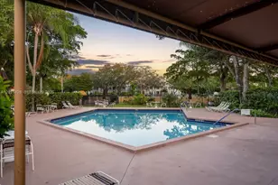 3083 N Oakland Forest Dr, Oakland Park, FL 33309 - Photo 52