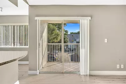 5686 Rock Island Rd #127, Tamarac, FL 33319 - Photo 12