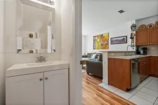8430 SW 150th Ave, Miami, FL 33193 - Photo 10