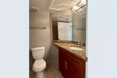 2841 N Oakland Forest Dr #111, Oakland Park, FL 33309 - Photo 8