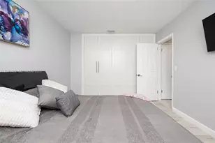 810 S Rainbow Dr, Hollywood, FL 33021 - Photo 40