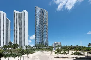 100 Bayview Dr, Sunny Isles Beach, FL 33160 - Photo 14