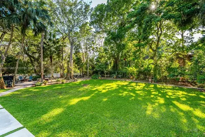 4901 Hammock Park Dr, Coral Gables, FL 33156 - Photo 58