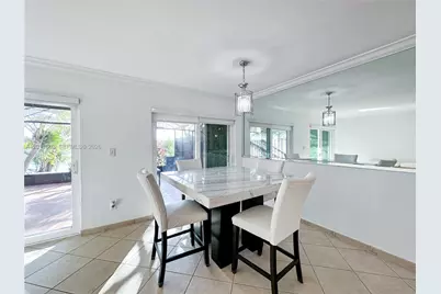 17272 SW 139th Ct, Miami, FL 33177 - Photo 8