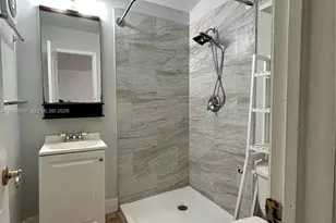 1630 NE 4th Pl, Fort Lauderdale, FL 33301 - Photo 6