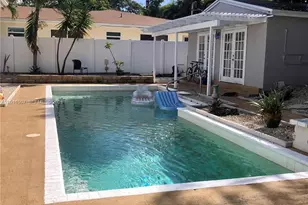 1630 NE 4th Pl, Fort Lauderdale, FL 33301 - Photo 2