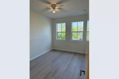 1455 SE 26th Ave, Homestead, FL 33035 - Photo 18