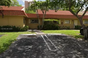 10722 La Placida Dr, Coral Springs, FL 33065 - Photo 1