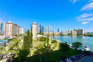 290 174th St, Sunny Isles Beach, FL 33160 - Photo 2