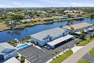 3933 SE 11th Pl, Cape Coral, FL 33904 - Photo 22