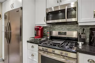 3140 S Ocean Dr (Avail Now- Nov 15 2026), Hallandale Beach, FL 33009 - Photo 14