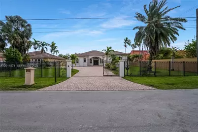 4025 SW 128th Ave, Miami, FL 33175 - Photo 4