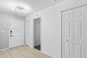 110 Dunwoody Ln, Hollywood, FL 33021 - Photo 36