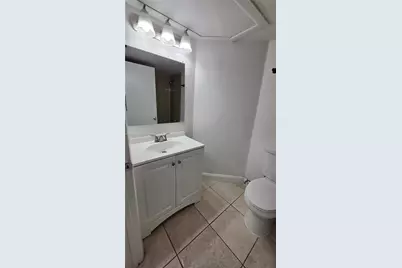 2880 N Oakland Forest Dr #214, Oakland Park, FL 33309 - Photo 14