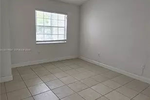 2880 N Oakland Forest Dr, Oakland Park, FL 33309 - Photo 10