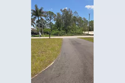 928-930 Hepburn Ave, Lehigh Acres, FL 33974 - Photo 4