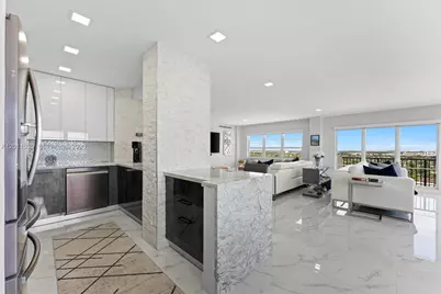 340 Sunset Dr #1810, Fort Lauderdale, FL 33301 - Photo 8