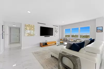 340 Sunset Dr #1810, Fort Lauderdale, FL 33301 - Photo 4
