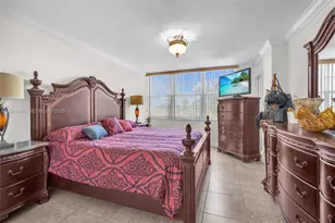 1200 St Charles Pl, Pembroke Pines, FL 33026 - Photo 14