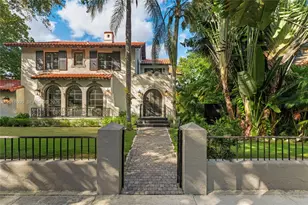547 NE 57th St, Miami, FL 33137 - Photo 2