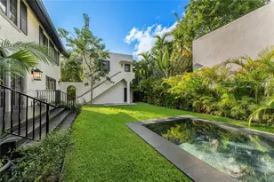547 NE 57th St, Miami, FL 33137 - Photo 36