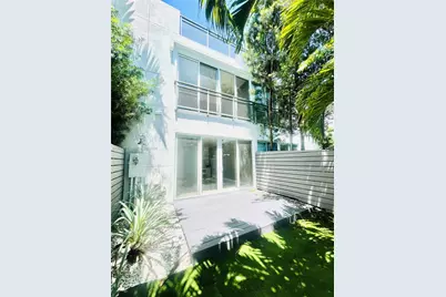 822 NE 19th Ave, Fort Lauderdale, FL 33304 - Photo 8