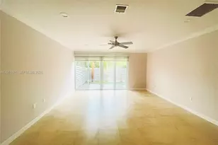 822 NE 19th Ave, Fort Lauderdale, FL 33304 - Photo 4