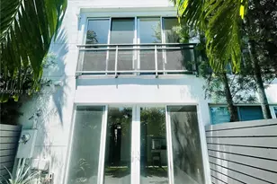 822 NE 19th Ave, Fort Lauderdale, FL 33304 - Photo 2