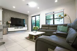 10111 Akenside Dr, Boca Raton, FL 33428 - Photo 4