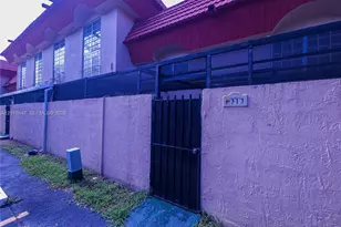 10907 N Kendall Dr, Miami, FL 33176 - Photo 2