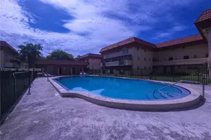 10907 N Kendall Dr, Miami, FL 33176 - Photo 12