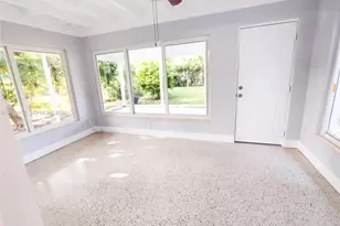 435 NW 127th St, North Miami, FL 33168 - Photo 12