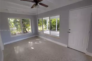 435 NW 127th St, North Miami, FL 33168 - Photo 10