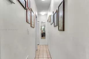 520 NW 32nd Pl, Miami, FL 33125 - Photo 44