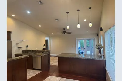 1258 Sabal Trl #1258, Weston, FL 33327 - Photo 8