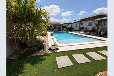 315 W 62nd St, Hialeah, FL 33012 - Photo 6