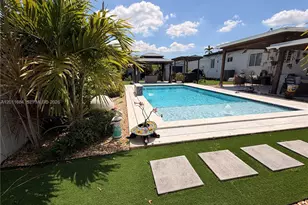 315 W 62nd St, Hialeah, FL 33012 - Photo 6