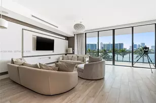 3300 NE 188th St, Aventura, FL 33180 - Photo 12