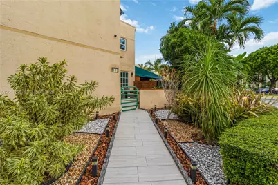 11880 SW 19th Ln #165, Miami, FL 33175 - Photo 1
