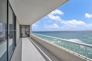 5510 N Ocean Dr, Singer Island, FL 33404 - Photo 32