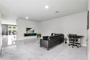 1968 NW 25th Ave, Miami, FL 33125 - Photo 12