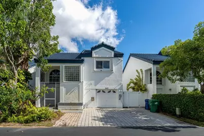 243 NE 212th Ter, Miami, FL 33179 - Photo 1