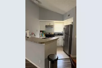 1306O0 Vista Isles Drive #221, Sunrise, FL 33325 - Photo 2