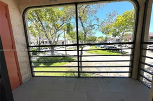 871 NE 207th Terrace, Miami, FL 33179 - Photo 34