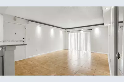 7200 Fairway Dr #H12, Miami Lakes, FL 33014 - Photo 2