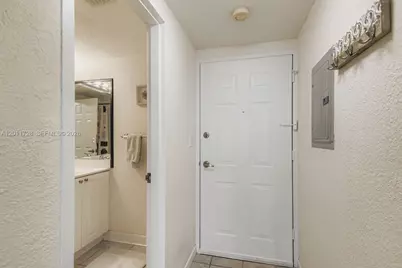 2501 S Ocean Dr #1032, Hollywood, FL 33019 - Photo 6