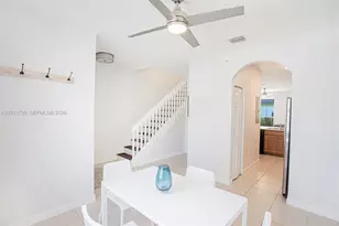 132 SE 28th Pl, Homestead, FL 33033 - Photo 2