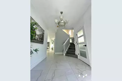 1113 NW 97th Dr, Coral Springs, FL 33071 - Photo 2