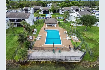 11200 Taft St #11200, Pembroke Pines, FL 33026 - Photo 26